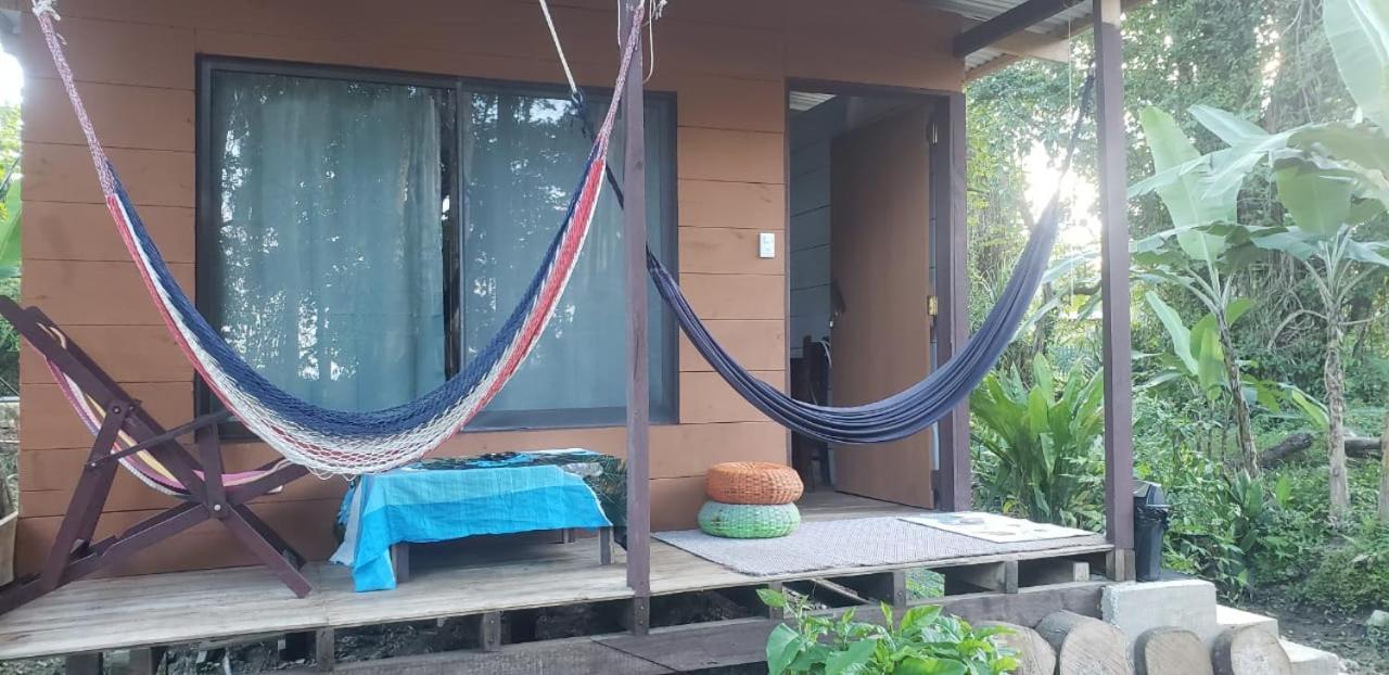 Hostal Cecilia Puerto Viejo de Talamanca Zewnętrze zdjęcie