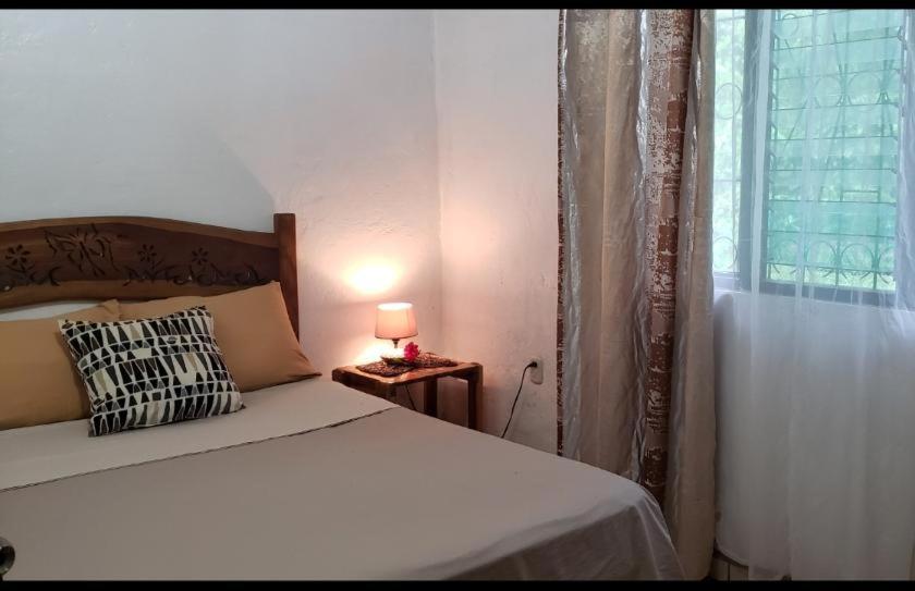 Hostal Cecilia Puerto Viejo de Talamanca Zewnętrze zdjęcie